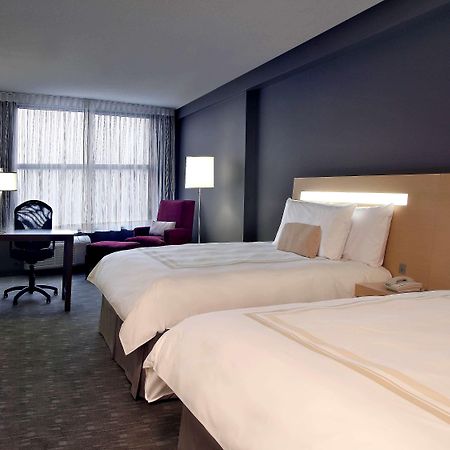 דורבאל Novotel Montreal Aeroport מראה חיצוני תמונה